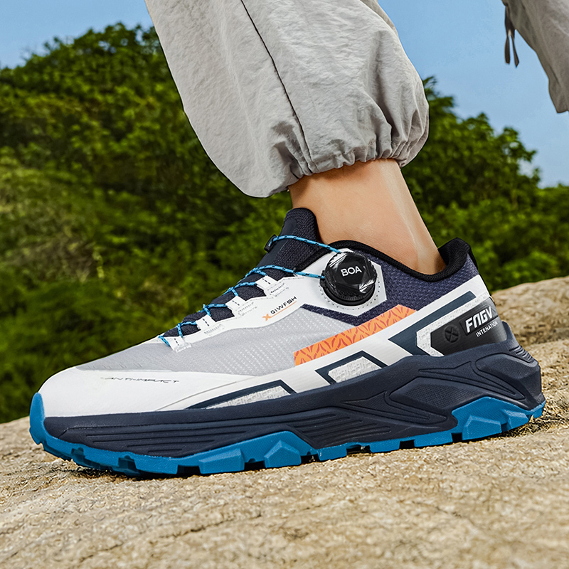 Новые кроссовки для трейлранни – обзор и цена Lightweight Road Running Shoes