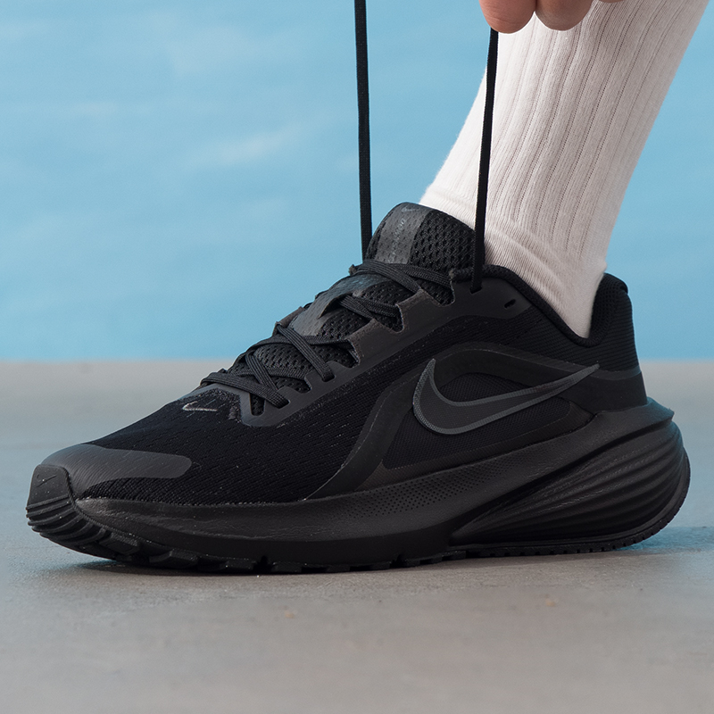 Мужские кроссовки Nike, оригин – обзор и цена Lightweight Road Running Shoes