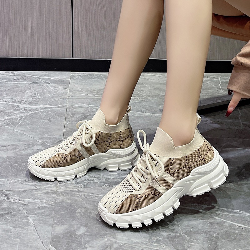 Новые женские кроссовки на мас – обзор и цена Knit Fabric Lace Up Sneakers
