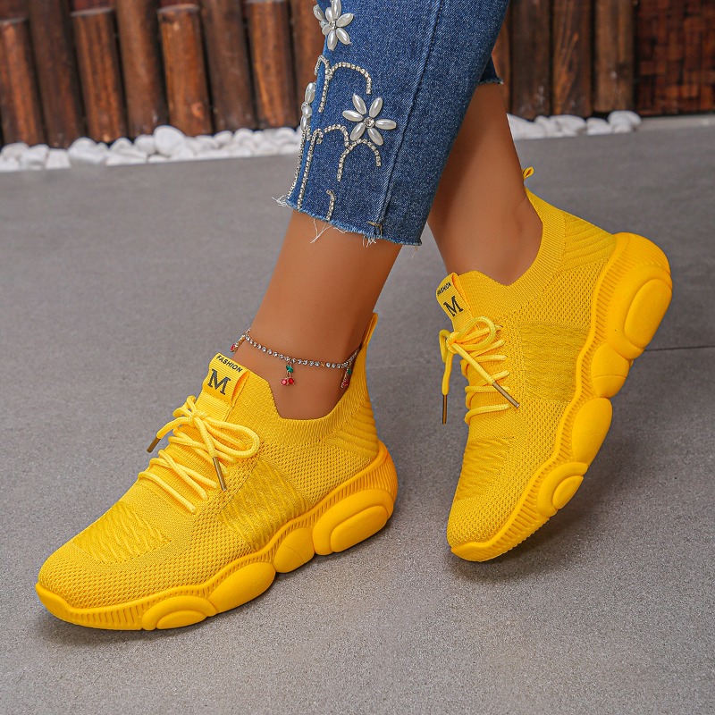 Женские кроссовки: новые модны – обзор и цена Knit Fabric Lace Up Sneakers